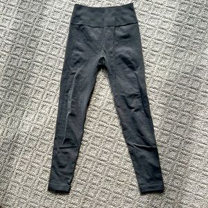 Lululemon Gray Speckled Full Length Leggings